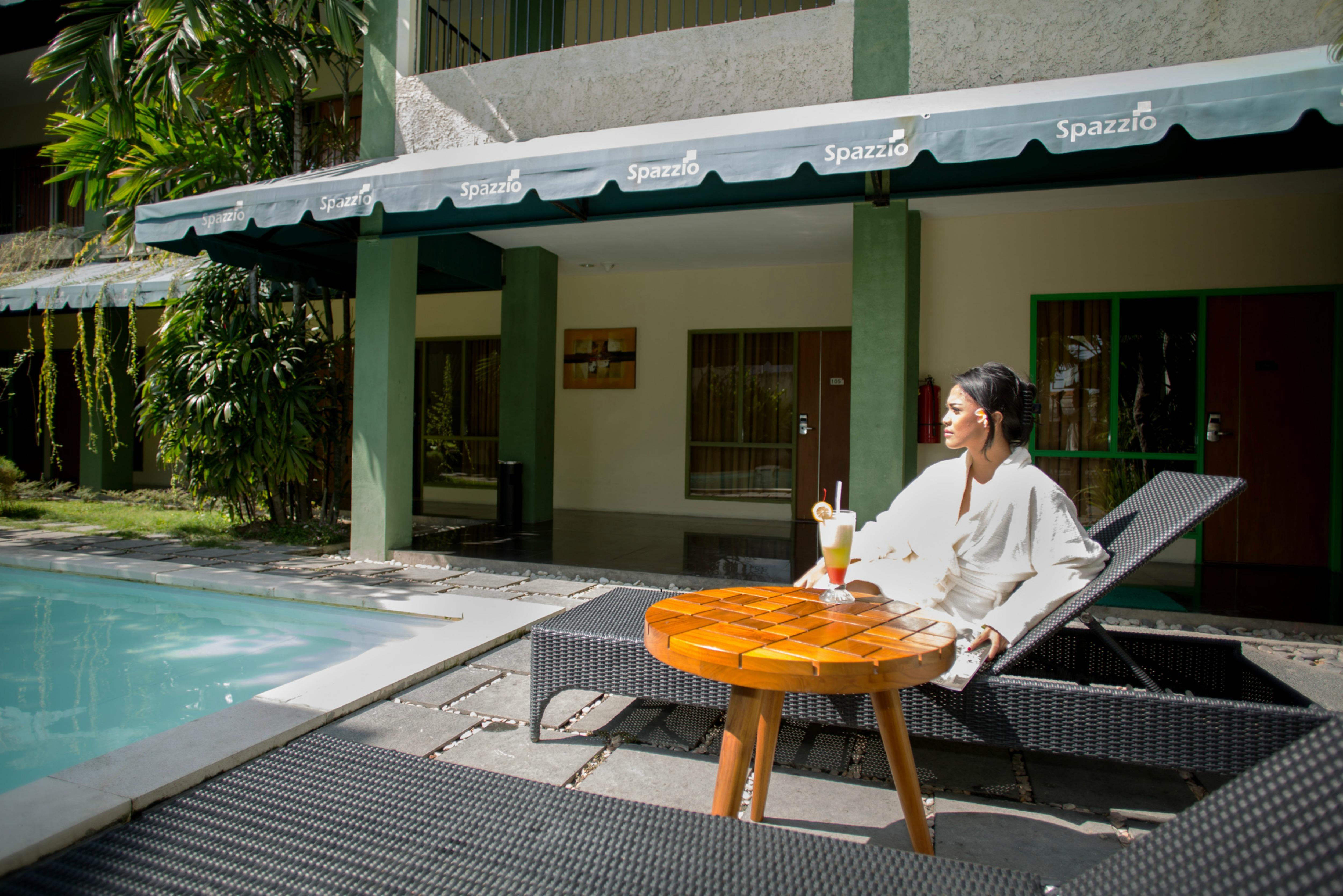 Spazzio Bali Hotel Legian  Exterior photo